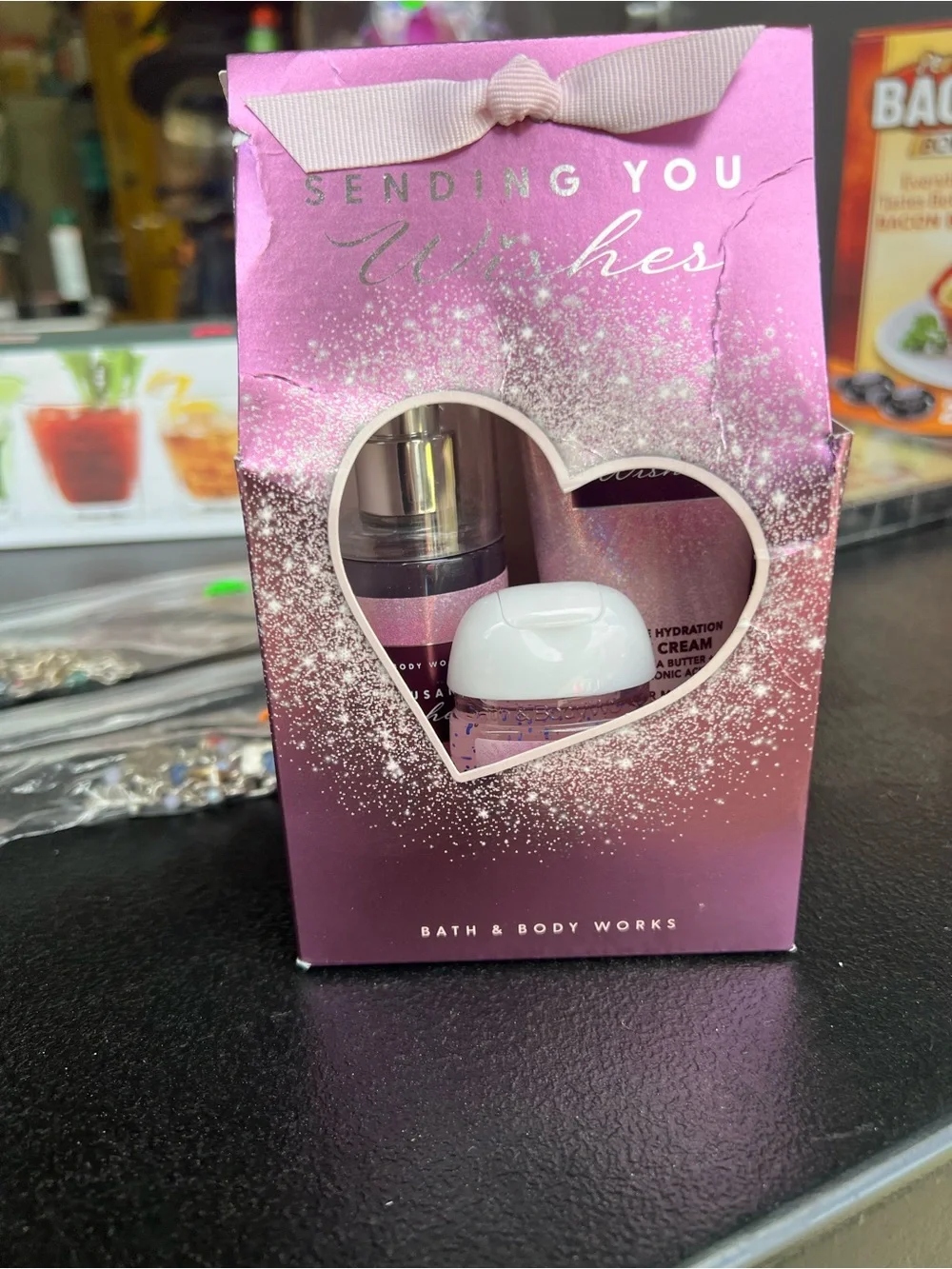 Bath & Body Works Pink Ombre Heart Gift Set